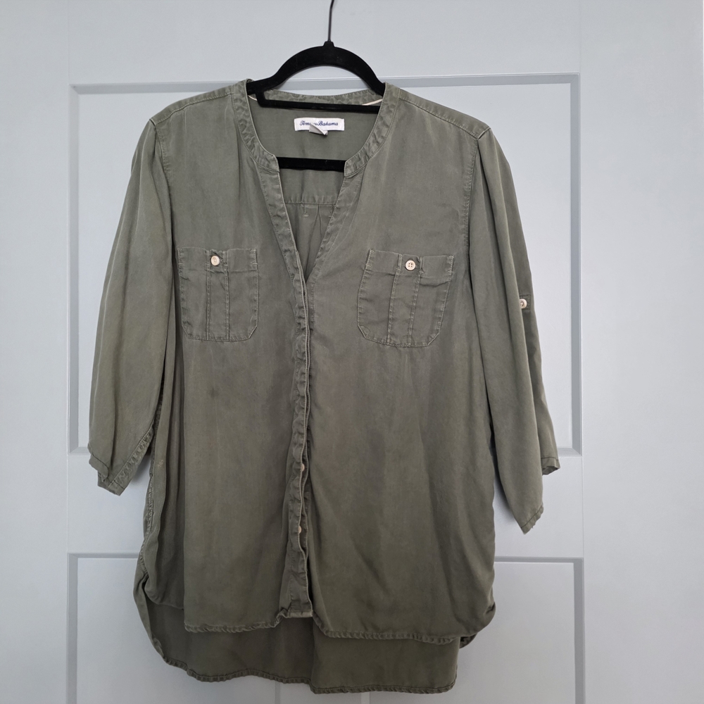 Tommy Bahama Olive Utility Blouse Women’s Medium Coastal Chic